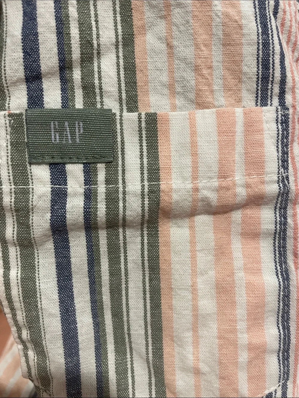GAP crisp short